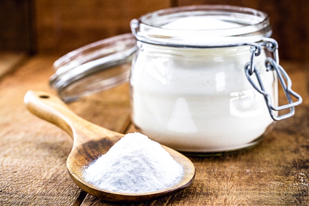 Bicarbonate de soude : voici pourquoi il faut absolument en avoir à la